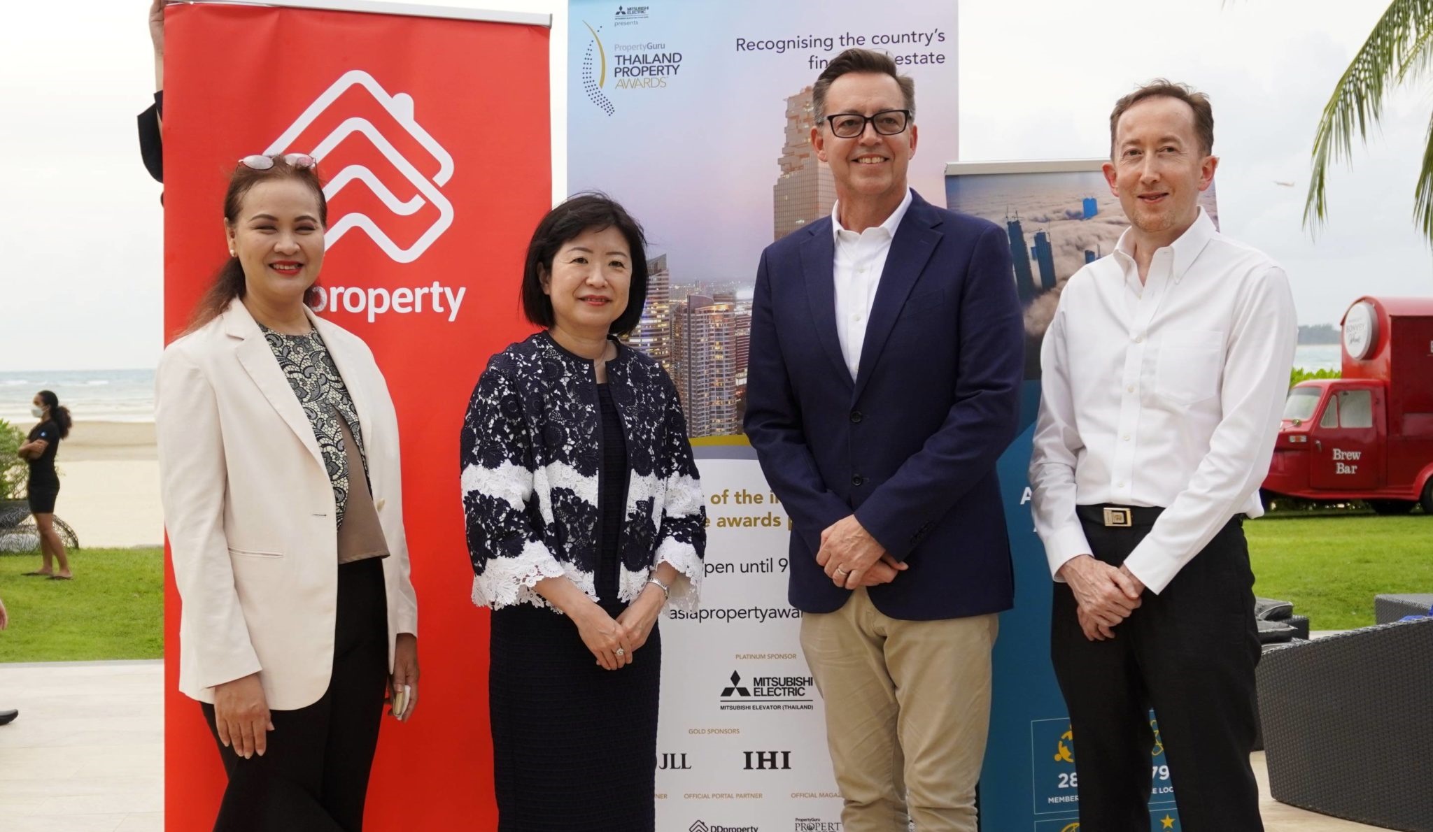 Clink and Connect Event of The 17th PropertyGuru Awards
